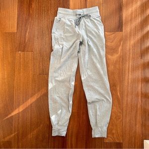 Lululemon joggers